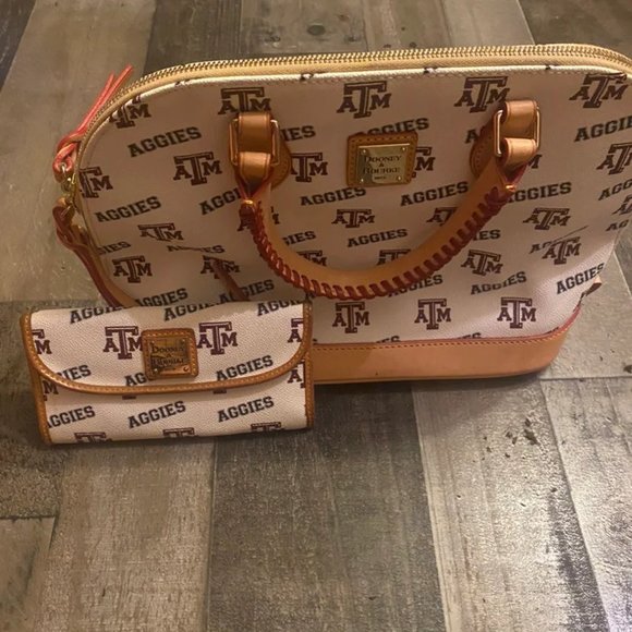 Dooney and Bourke purse and wallet